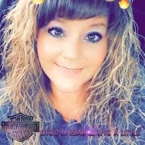 Meet your Posher, Bobbi